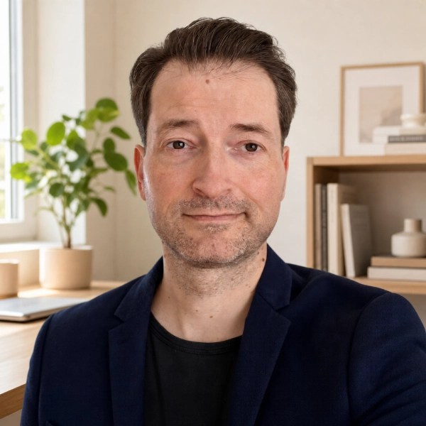 Jesper, the person behind NEWTECHGUY